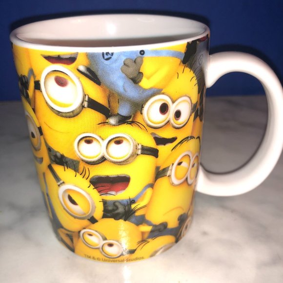 Cup Mug Universal Studios Despicable Me Minions 12209-4 Zak! Designs 2015 - Picture 3 of 6